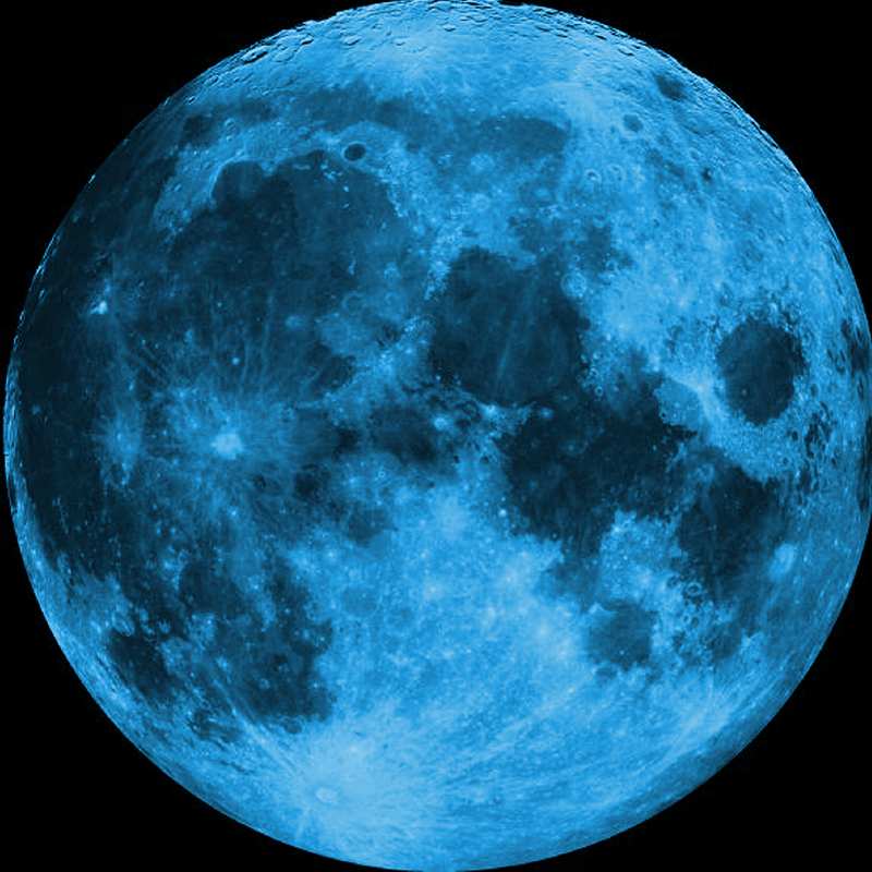If the moon could be a different colorwhich color would you like it to be